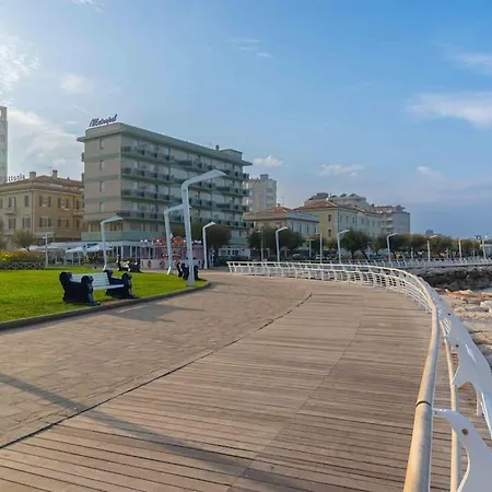 Pitty A Zona Centro E Mare By Yohome Apartament Pesaro