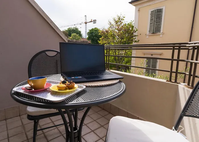 Apartment Pitty A Zona Centro E Mare By Yohome