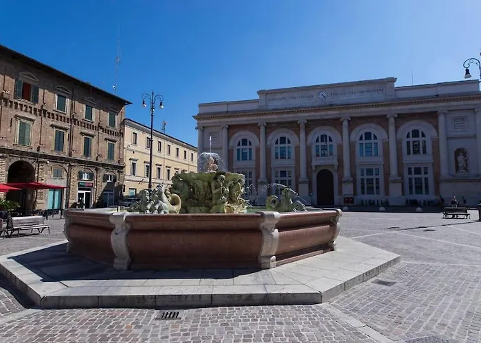 Pitty A Zona Centro E Mare By Yohome Pesaro