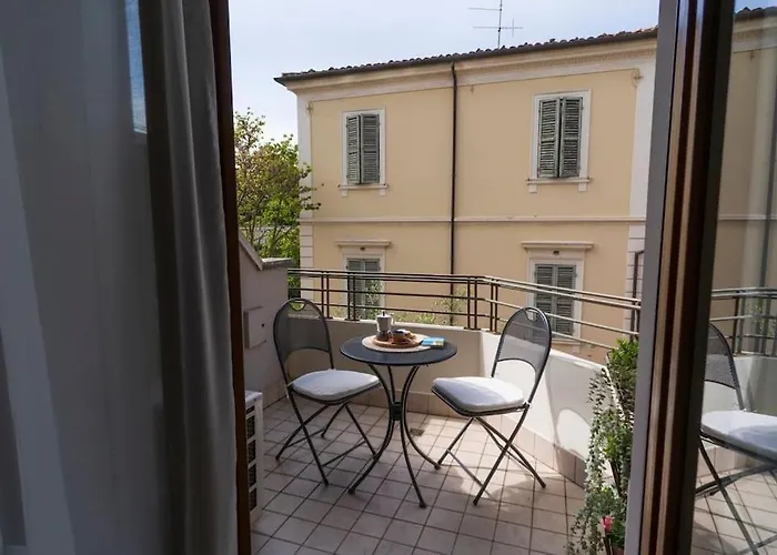 Pitty A Zona Centro E Mare By Yohome Apartment Pesaro